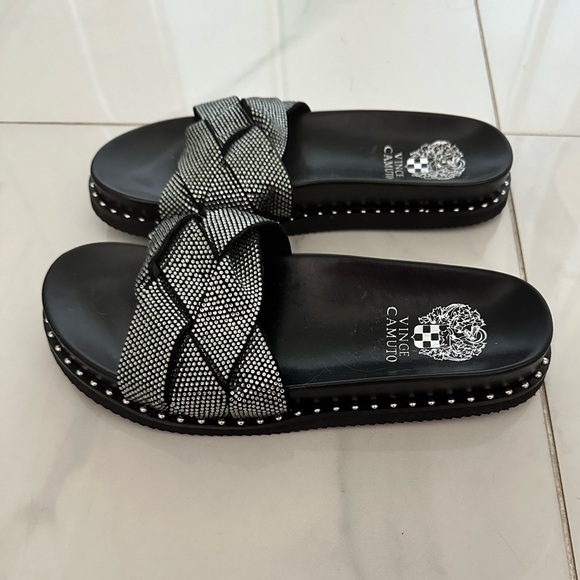 Vince Camuto Kevin Braid Embellished Slides - Picture 5 of 7